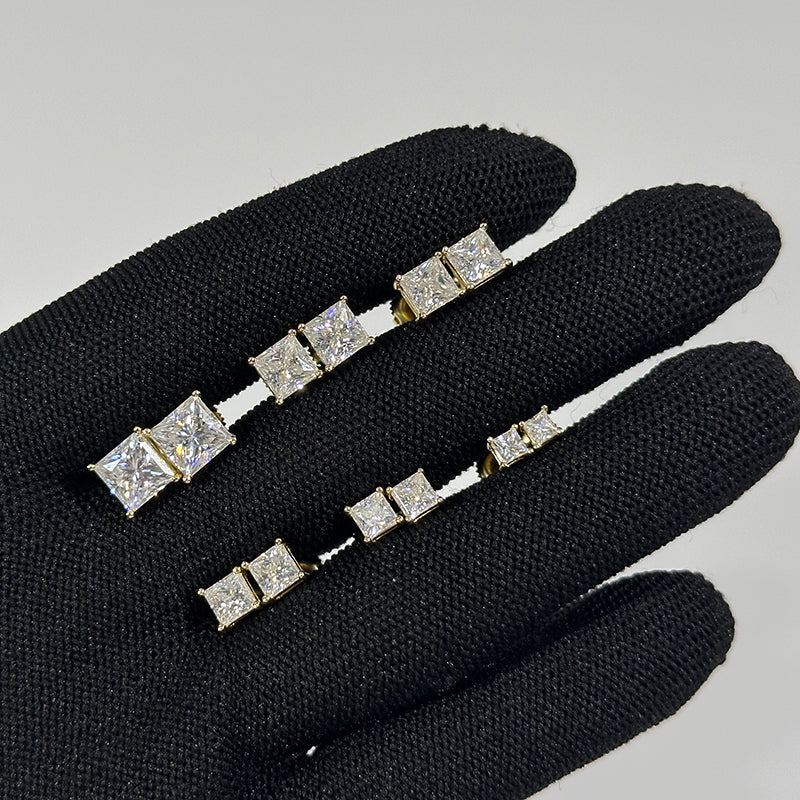 PLAIN SOLITARE DISPLAY